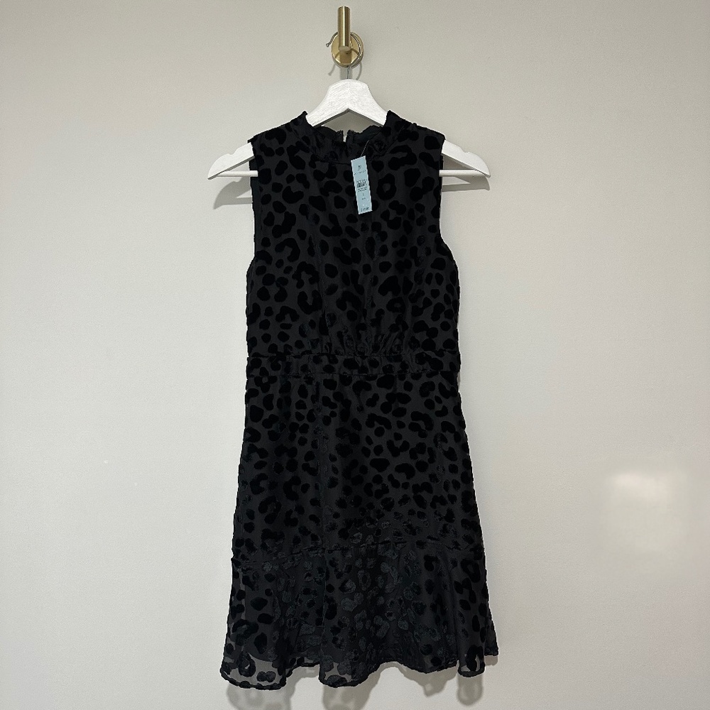 NWT Ann Taylor Black Velvet Cocktail Dress - Size 2 - Valentine's Day!